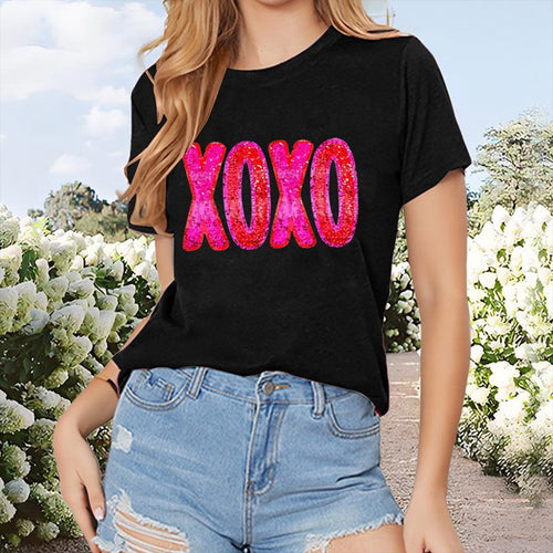Amaya XOXO Graphic Tee